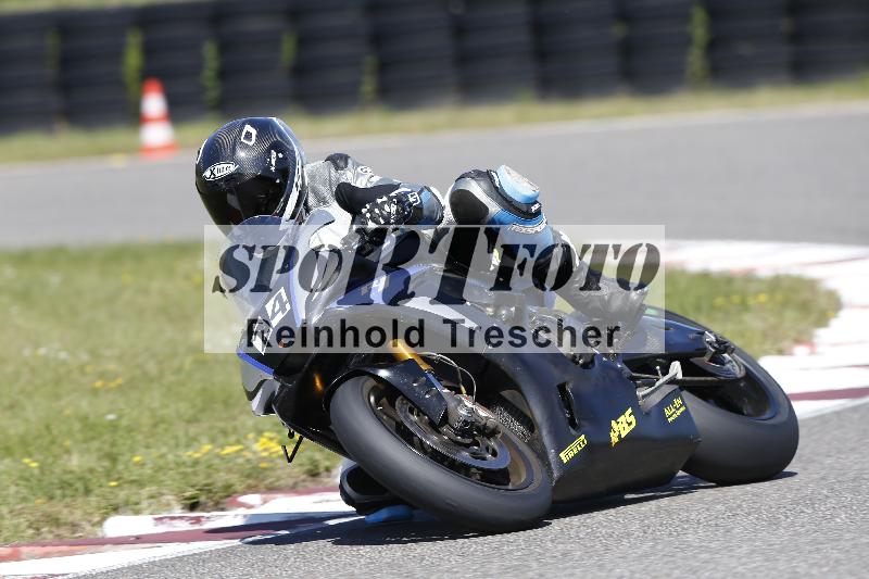 Archiv-2025/48 25.08.2025 Cornu Master School ADR/rot-rouge/24